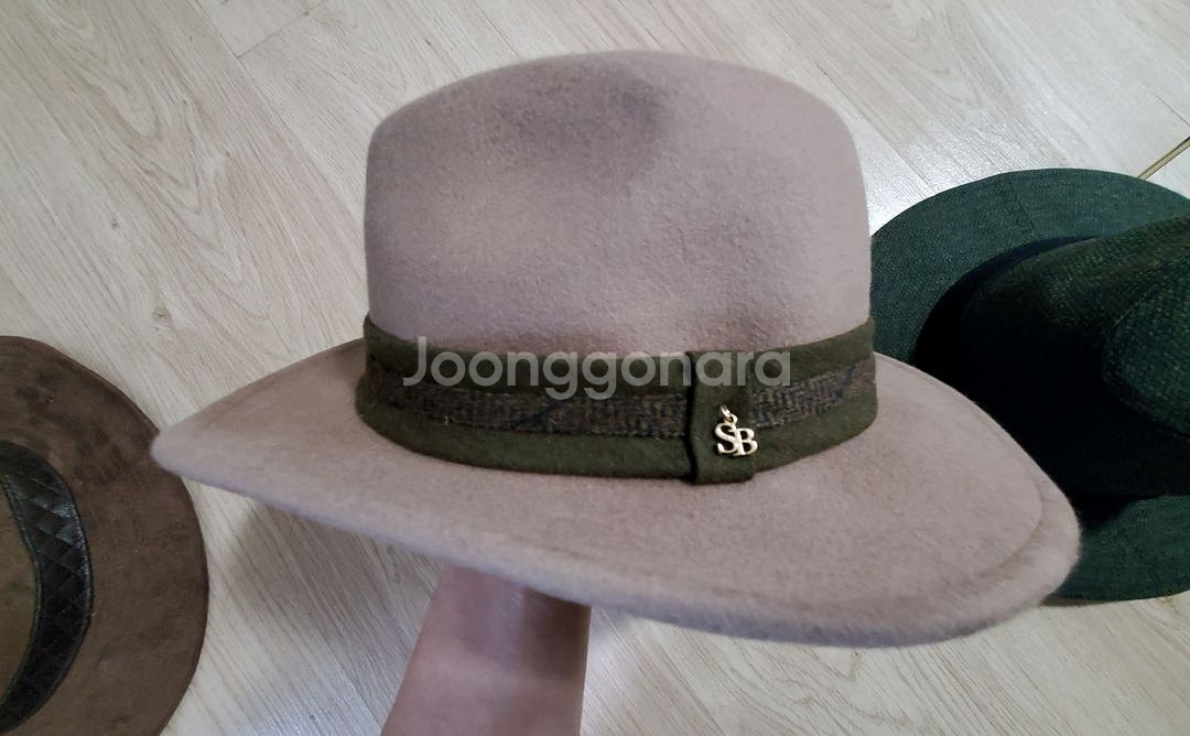 고급 페도라(중절모) 새상품 4개 일괄 처분--2