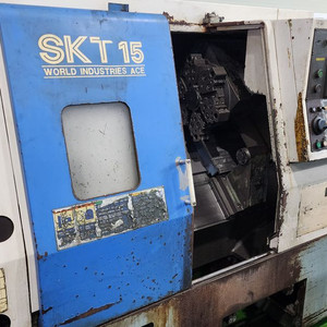 현대위아 6인치CNC선반 SKT-15