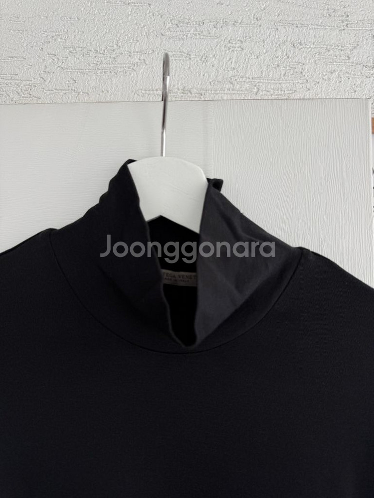 보테가 베네타 실크 블렌드 터틀넥 니트--1