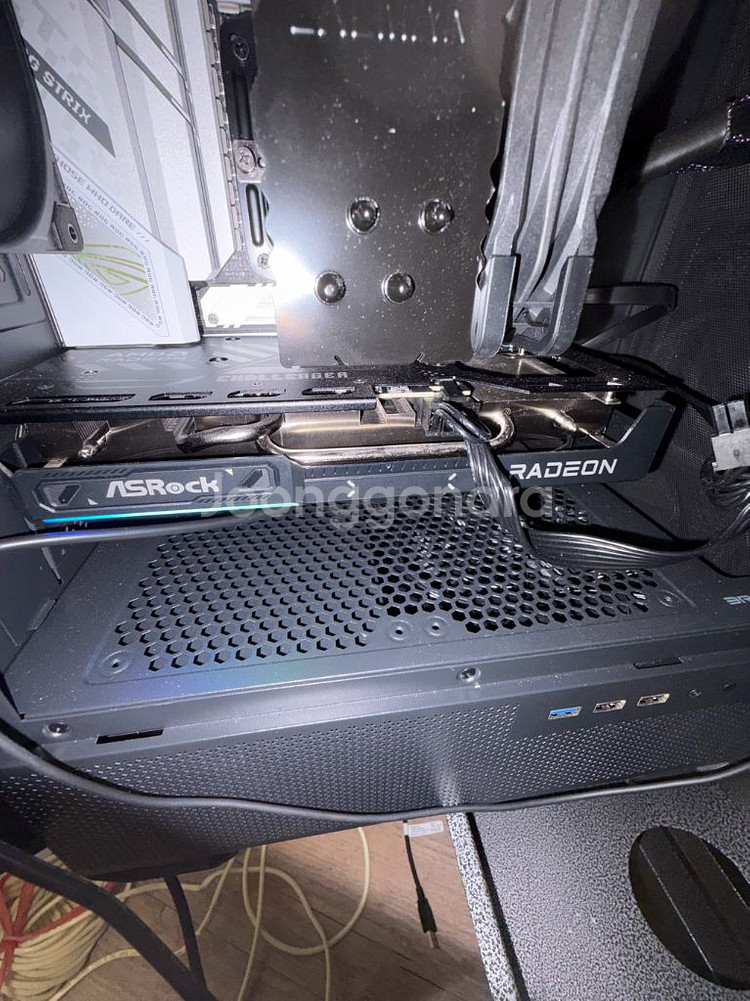 asrock rx9060xt 8gb--3