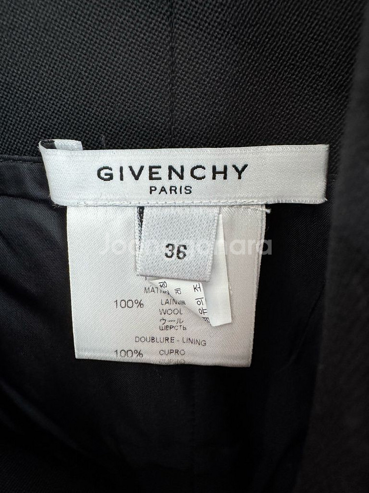 지방시(Givenchy) 블랙 울 스커트 36사이즈--4