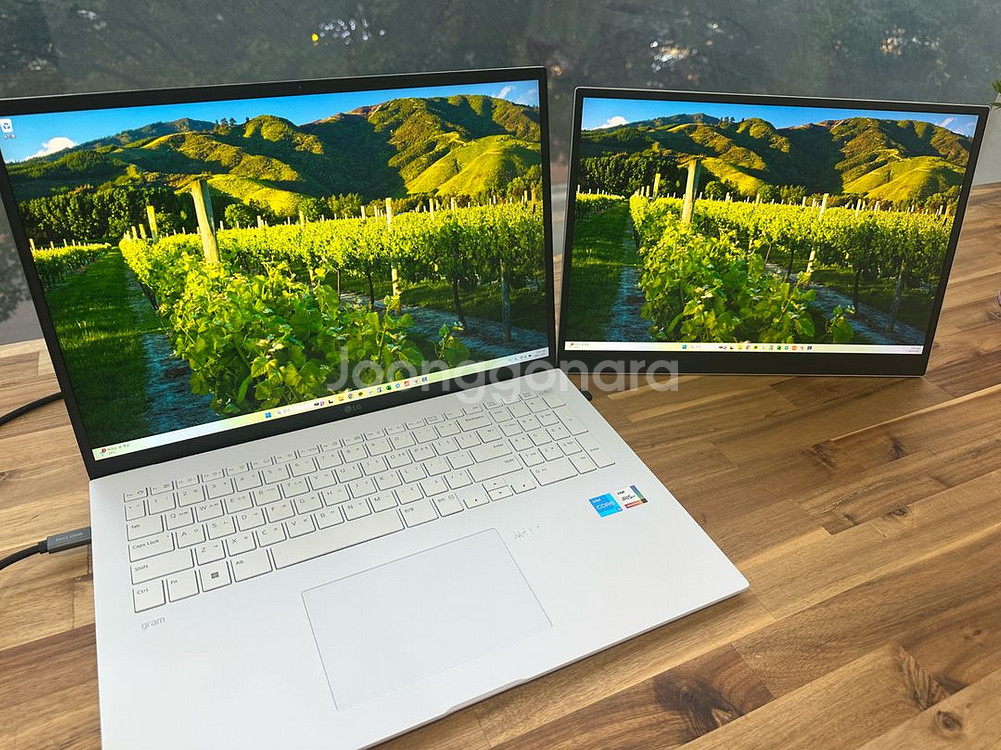 그램뷰 2세대 판먀합니다. (16MR70)--2