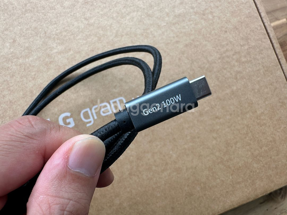 그램뷰 2세대 판먀합니다. (16MR70)--3