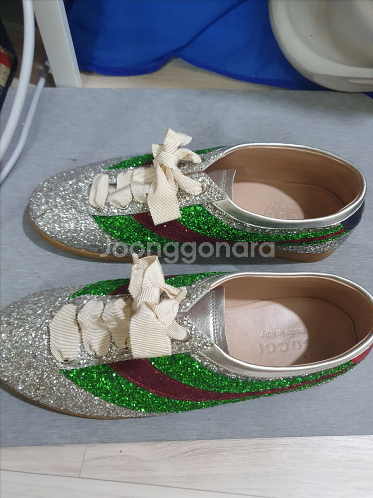 구찌 파라체르 실버 글리터 스니커즈--1