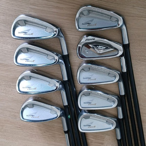 투어스테이지 V300 2세대 4-S(9) 카본 R