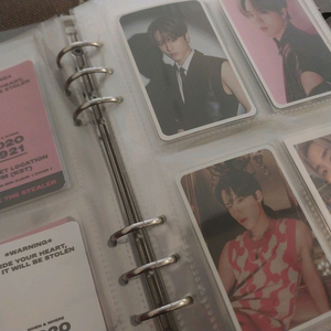 더보이즈 포카 엄청 많음 원하는 포카 말씀해주세요