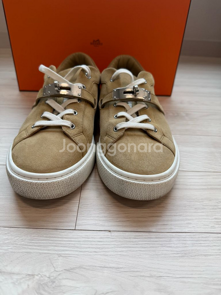 에르메스 캘리 스니커즈 스웨이드 베이지 43사이즈--4