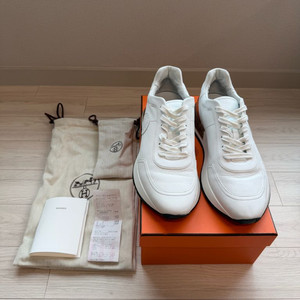 에르메스 드라이브 스니커즈 화이트 43사이즈