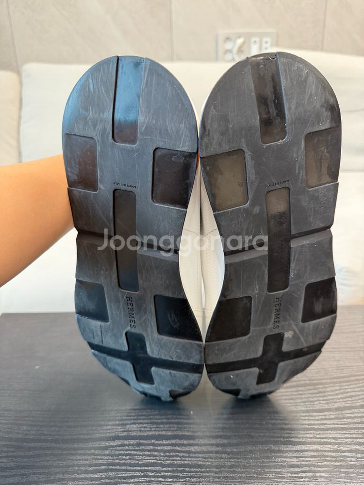 에르메스 드라이브 스니커즈 화이트 43사이즈--5