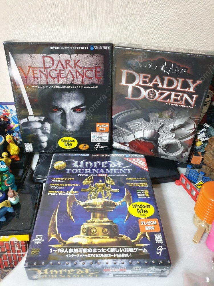 레트로 게임 CD 기계 판매합니다--1