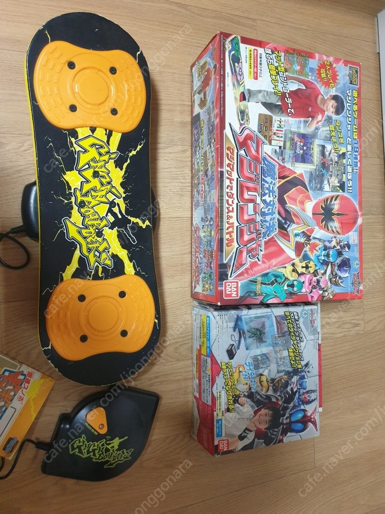 레트로 게임 CD 기계 판매합니다--6