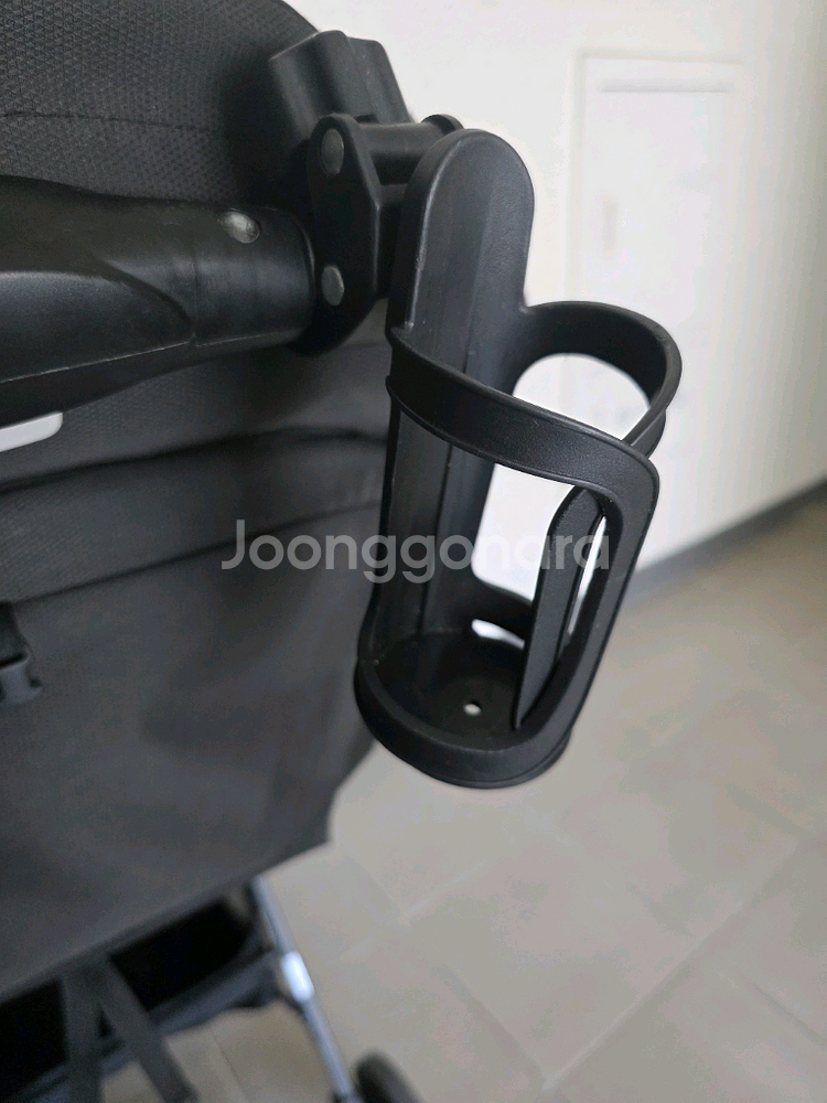 잉글레시나 퀴드 유모차(모기장.방풍커버.가방.컵홀더)--4