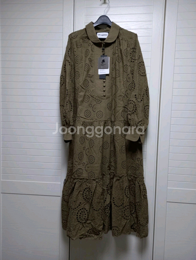 칼라거펠트 아일렛 원피스(66~77) ㅡ새상품--1