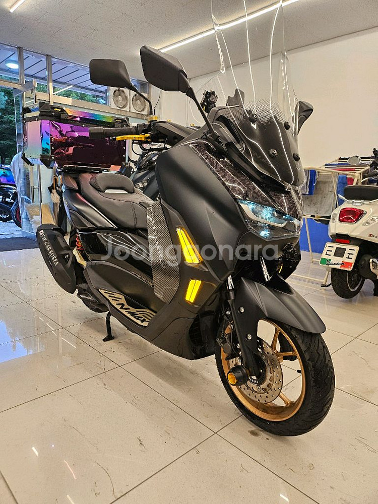 튜닝 잘된 nmax125 24년식 빠르게 팝니다!--2