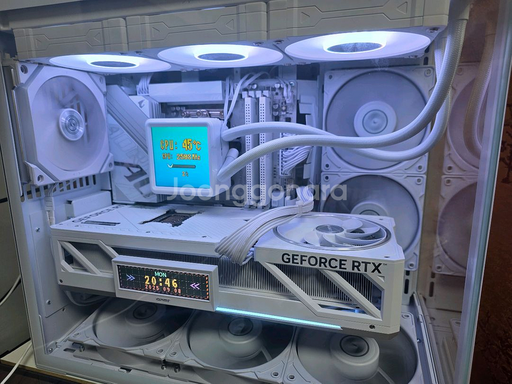 9800x3d 5080불칸 리안리 케이스--0