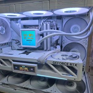 9800x3d 5080불칸 리안리 케이스
