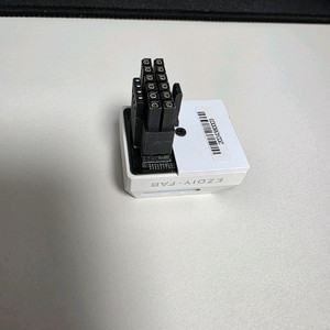 그래픽카드 12V ㄱ자 어댑터 선 꺾임 방지