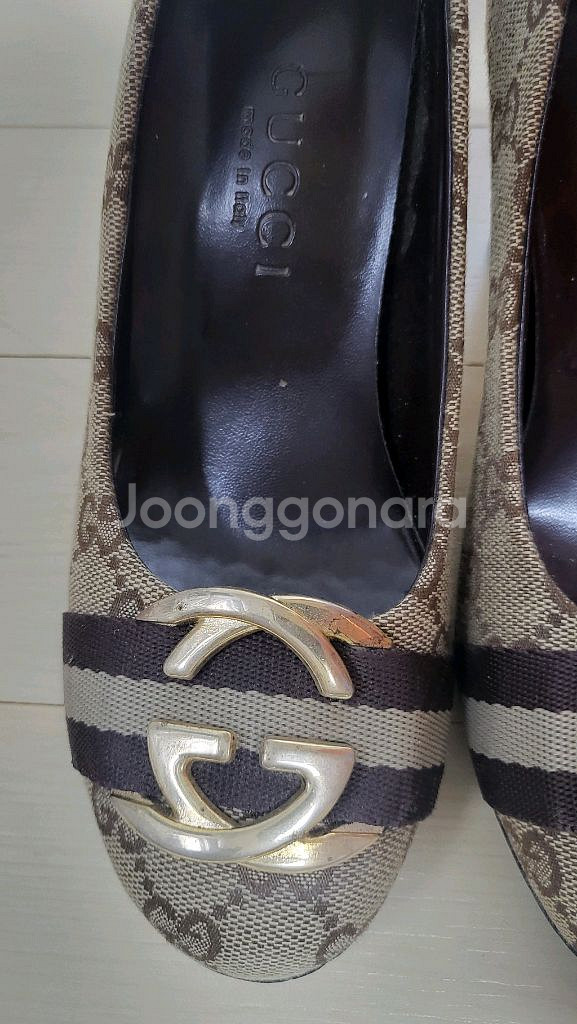 구찌 로고 브라운 펌프스 힐 220--1