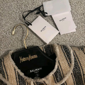 [새상품컨디션]발망(balmain) 4버튼 골드원사