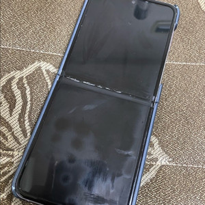 갤럭시 Z플립3 라벤더 색상 (256GB) 판매합니다.
