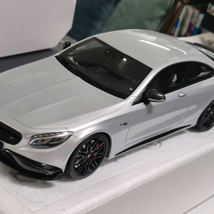 GT스피릿 벤츠 브라부스 AMG 종류 다이캐스트 팝니다