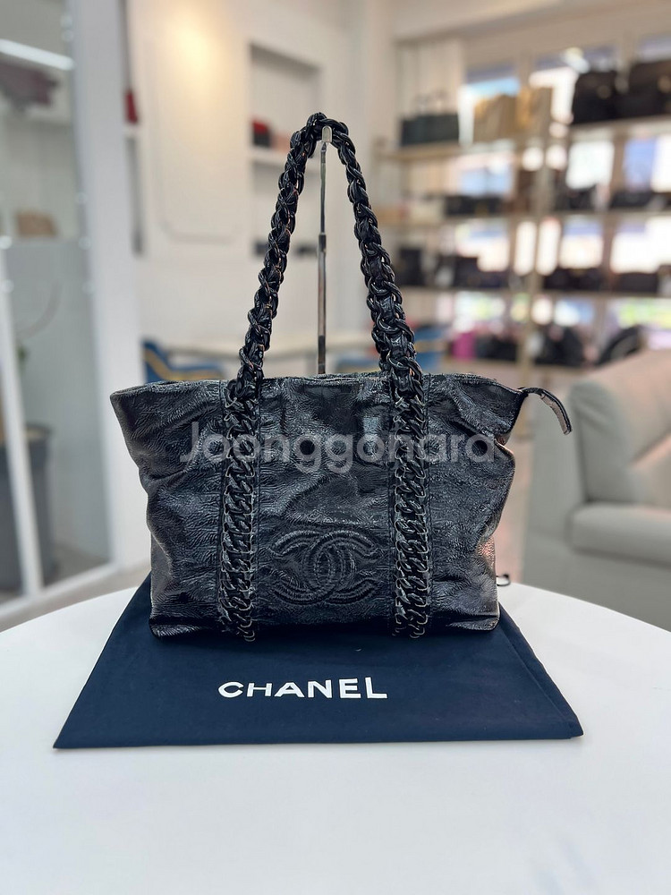 [중고명품 럭스올 울산점] 샤넬 빈티지 페이던트 숄더백--0