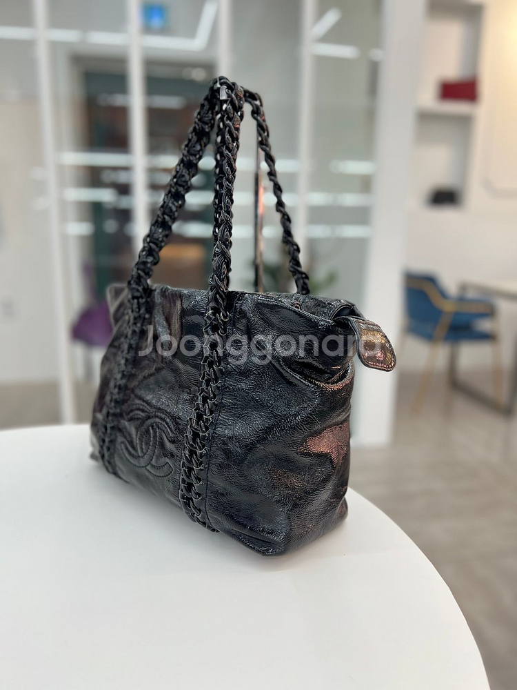 [중고명품 럭스올 울산점] 샤넬 빈티지 페이던트 숄더백--1