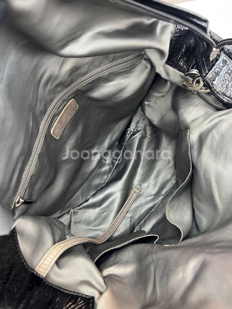 [중고명품 럭스올 울산점] 샤넬 빈티지 페이던트 숄더백--4