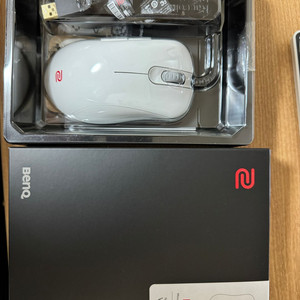 조위 ec1-b 화이트 팝니다 새상품급 대구