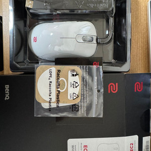 조위 ec2-b 화이트 팝니다