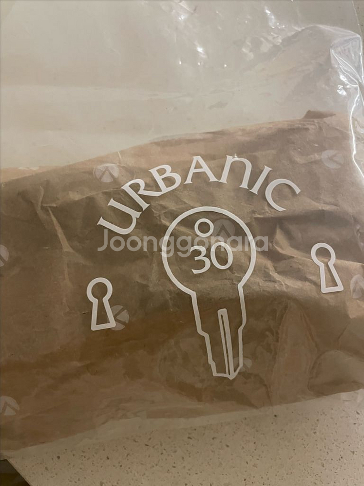 얼바닉30 URBANIC 벨벳 플랫슈즈--4