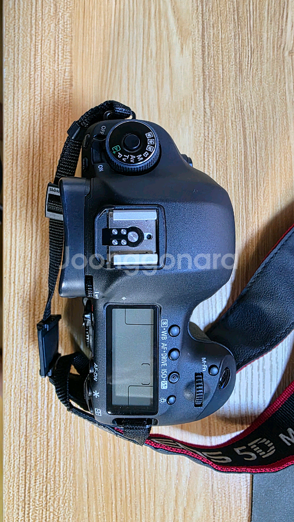 Cannon EOS 5D Mark III, 캐논 5D--6