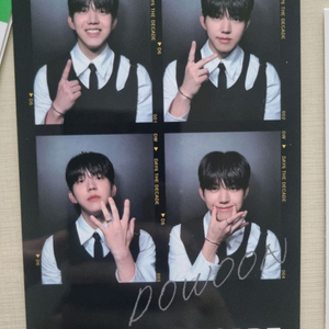 데이식스 데식 도운 네컷 포카 데케이드