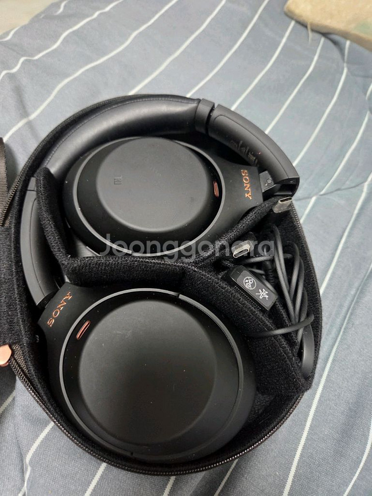 소니 WH-1000XM4 팝니다--0