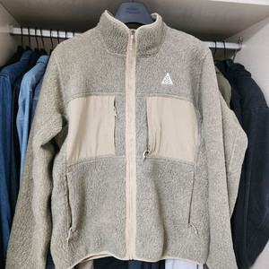 나이키 ACG FN0373-247 M사이즈