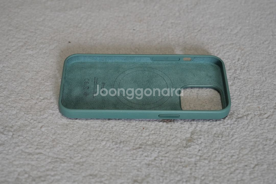 아이폰 13프로 맥세이프 케이스를 1만원에 판매--5