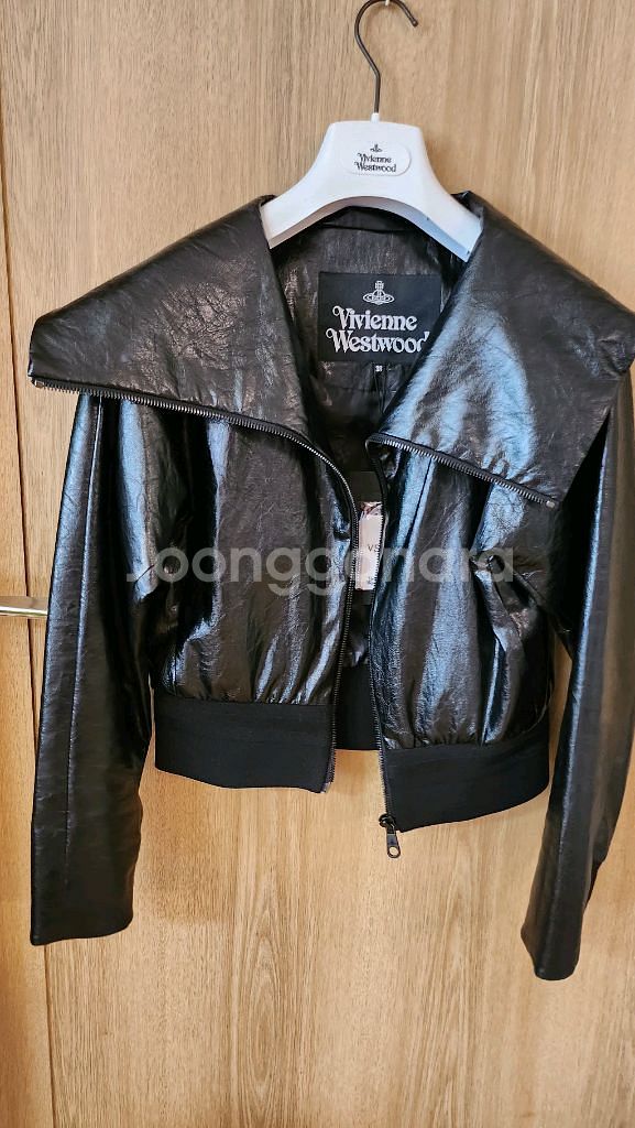비비안웨스트우드 24FW 새제품 가죽점퍼--6