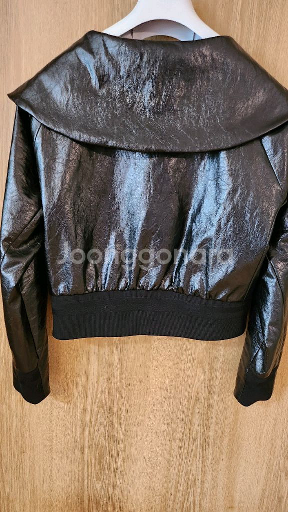 비비안웨스트우드 24FW 새제품 가죽점퍼--9