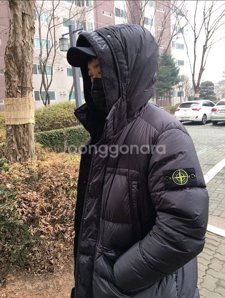 매장판)스톤아일랜드 크링클랩스 롱패딩 L--9