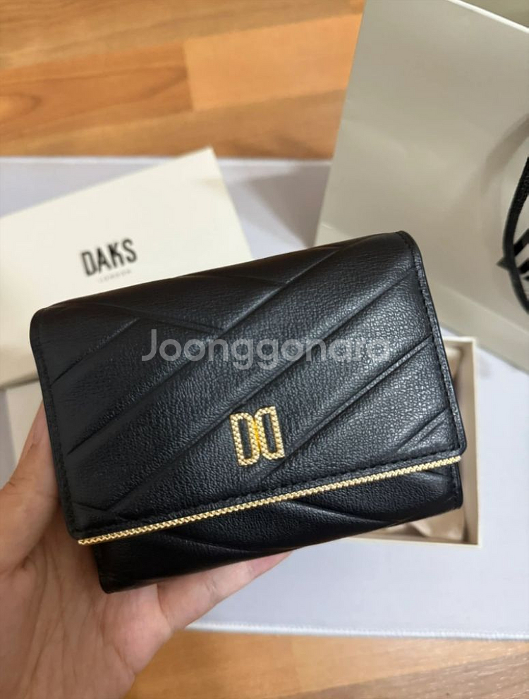 닥스DAKS 반지갑 판매합니다--0