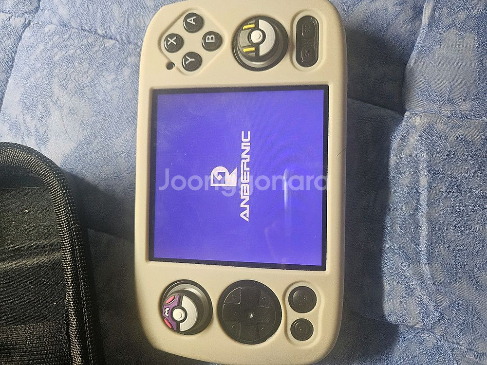 Anbernic 게임기 팝니다!알쥐큐브 rg cube--3