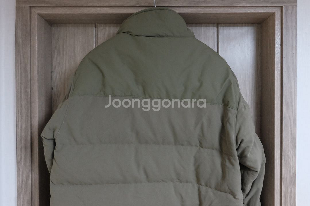 파타고니아 다운 패딩 카키 L 사이즈--3