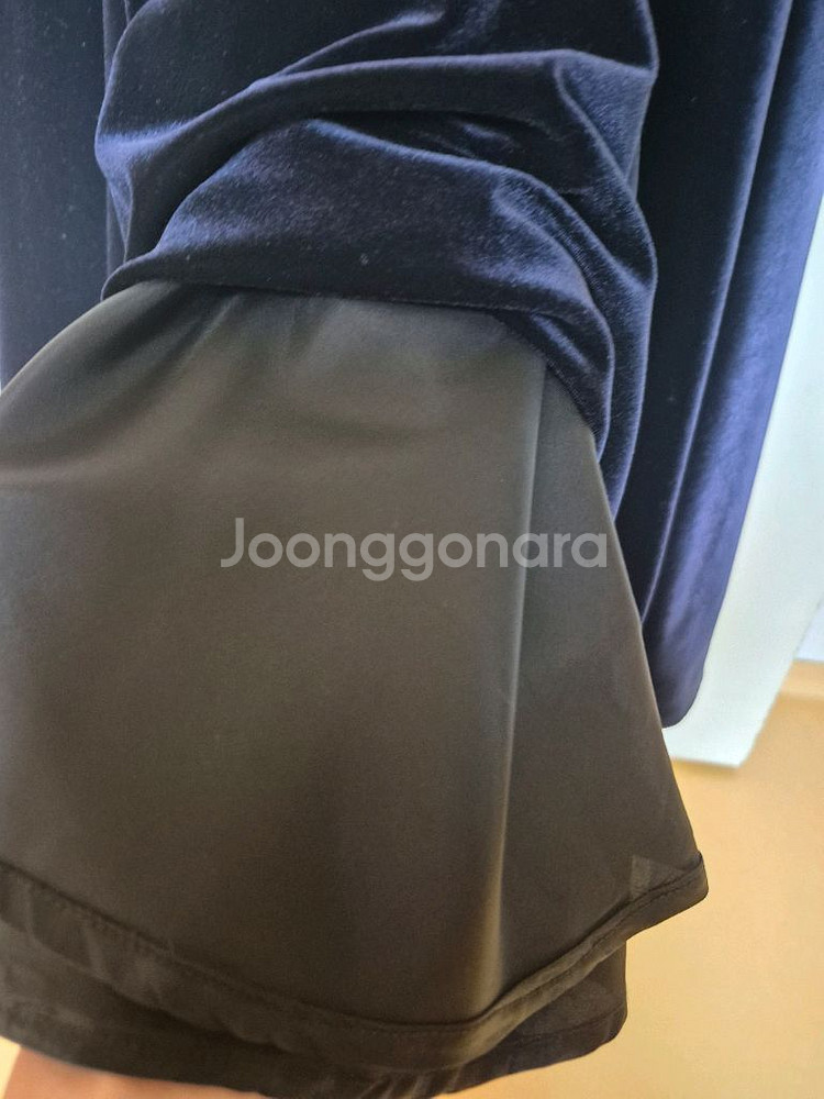 벨벳 플레어 롱스커트(허리 76cm)--1