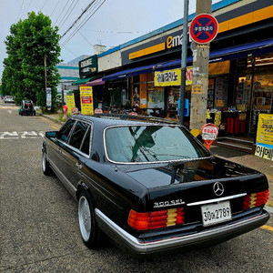 벤츠300sel팔거나 대차합니다