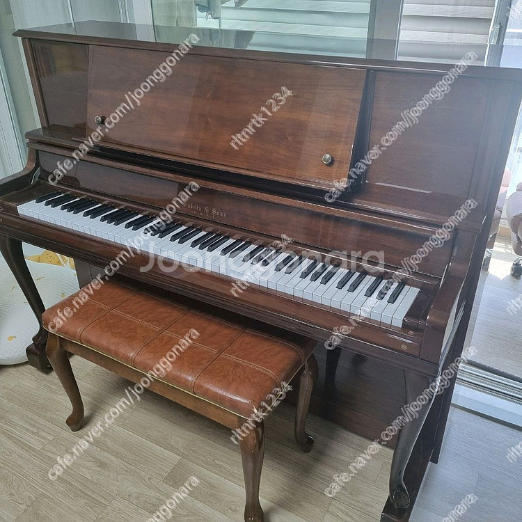 영창 수출용피아노 루비츠 앤 손즈 업라이트 피아노팝니다--0