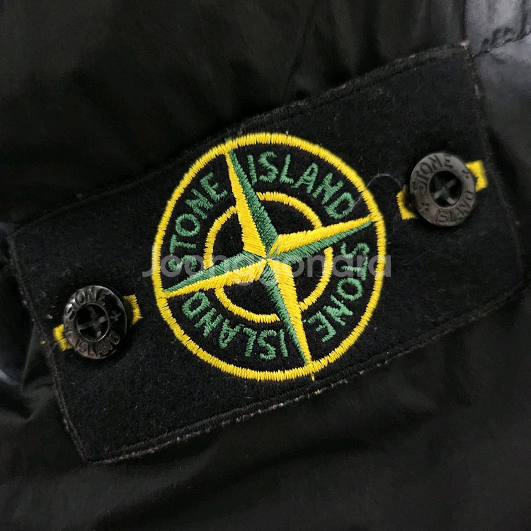 [정품]20FW 스톤아일랜드 크링클랩스 후드 패딩 M--2