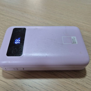 팬톤 고속충전 보조배터리 및 여러 보조배터리 판매합니다