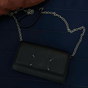 메종마르지엘라 체인월렛 woc 가방