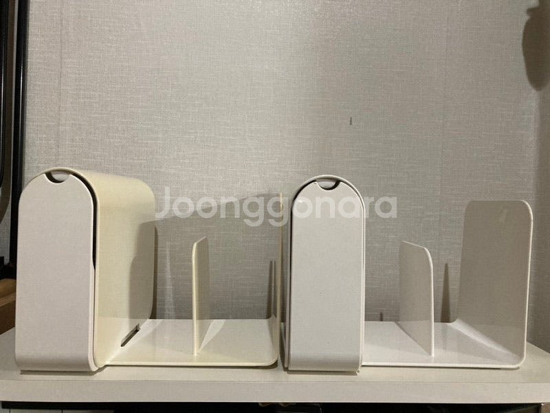 에이플럼 북스탠디 책꽂이 2개--0