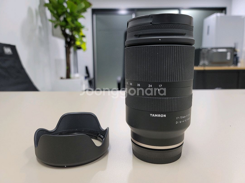 탐론 17-70 f2.8 소니 E 마운트 (초민트)--0